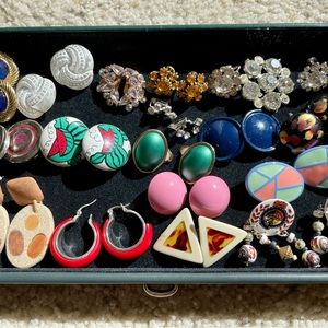 vintage earrings and brooch lot